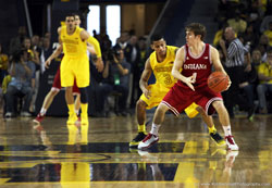 Michigan vs Indiana university basketball game 2013 photography by robbie small